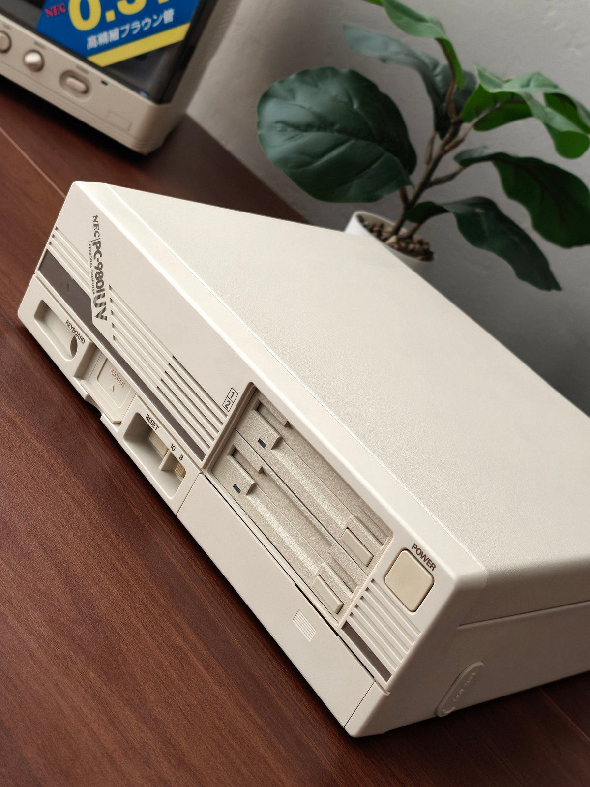 PC-9801UV11