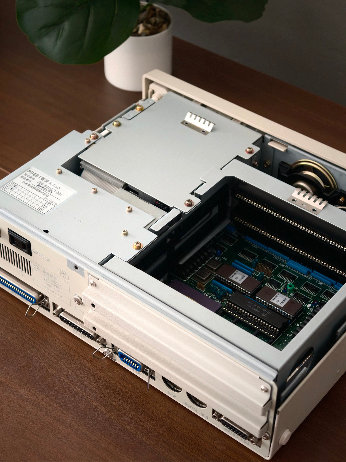 PC-9801UV11